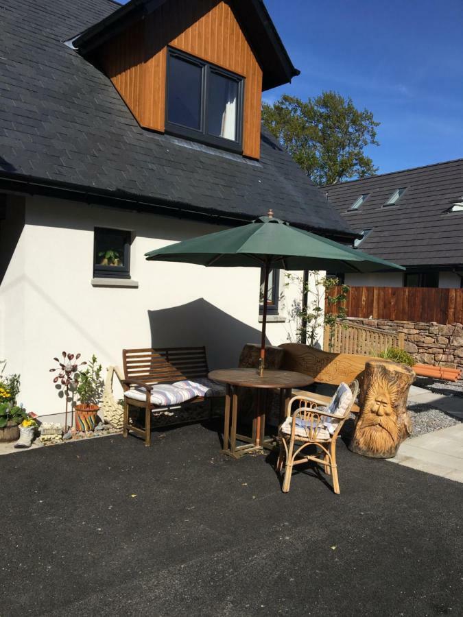 Pinewood Cottage Apartment & B&B Инвернес Екстериор снимка